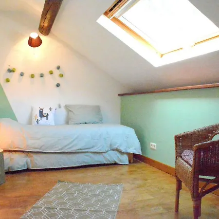 Lovely Cottage In Gesves With Terrace Gesves